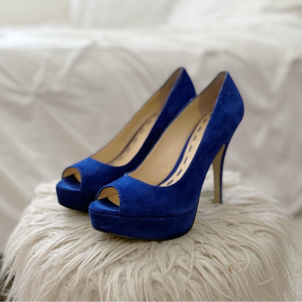 Enzo Angiolini Blue Peep-Toe Heels